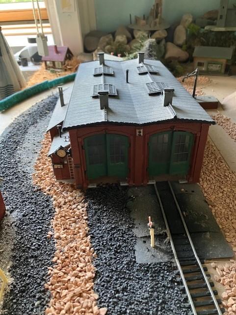 treinremise modelspoor, Gebruikt, Gelijkstroom of Wisselstroom, Brug, Tunnel of Gebouw, Ophalen