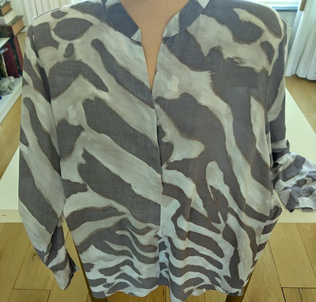 Zomerblouse van Marc Aurel. Maat 42, Marc Aurel, Beige, Maat 42/44 (L), Ophalen of Verzenden