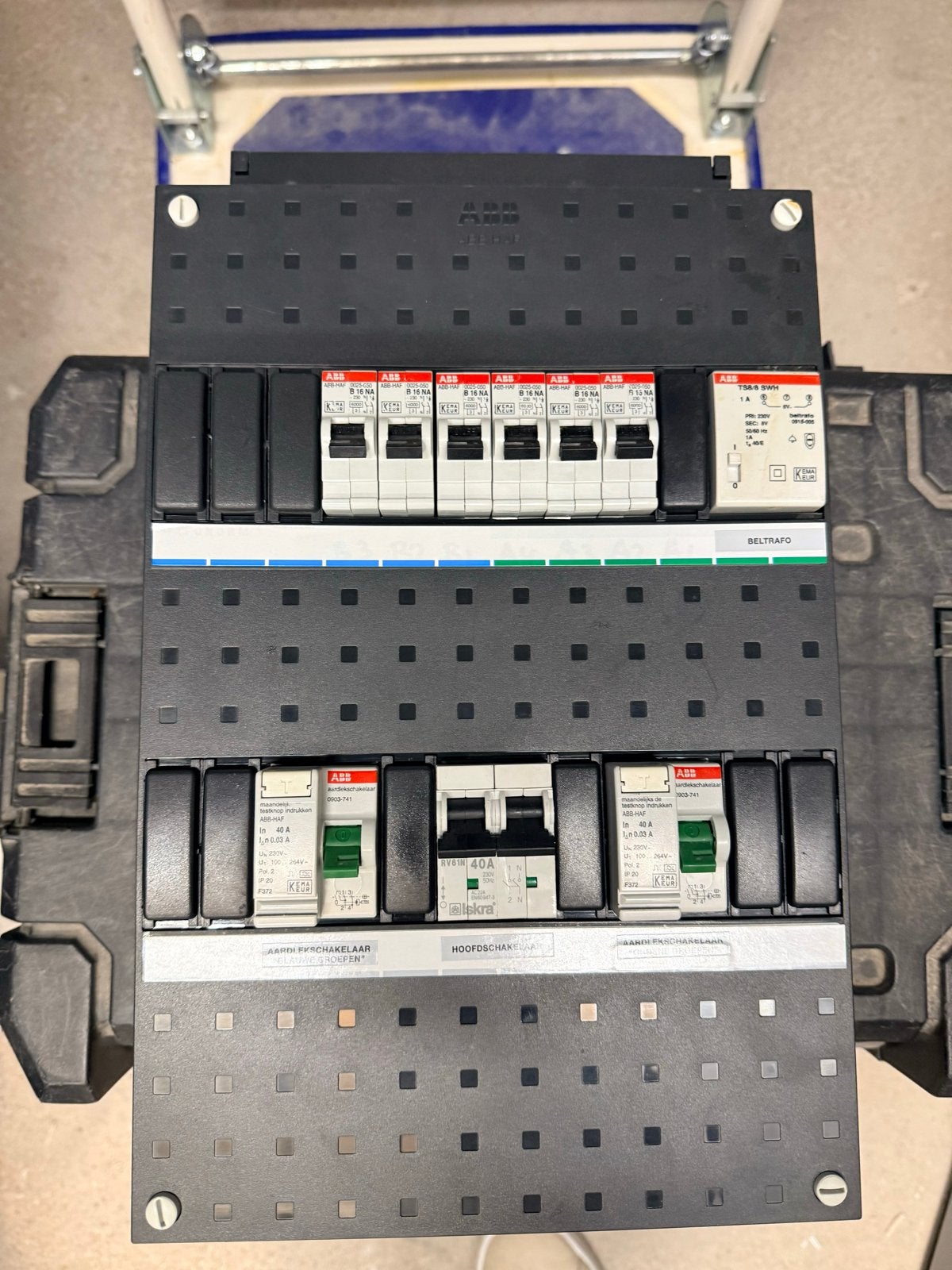ABB Groepenkast 1 fase, 6 groepen, 2 aardleks, hoofdschakela, Ophalen, Gebruikt, ABB, Groepenkast