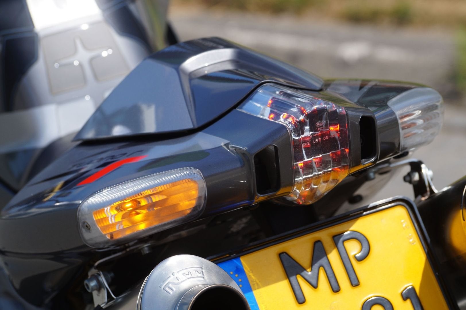 APRILIA TUONO 1000 R (bj 2006), Motoren, Motoren | Aprilia, 2 cilinders, Motorrijbewijs A, Bedrijf, Onbekend