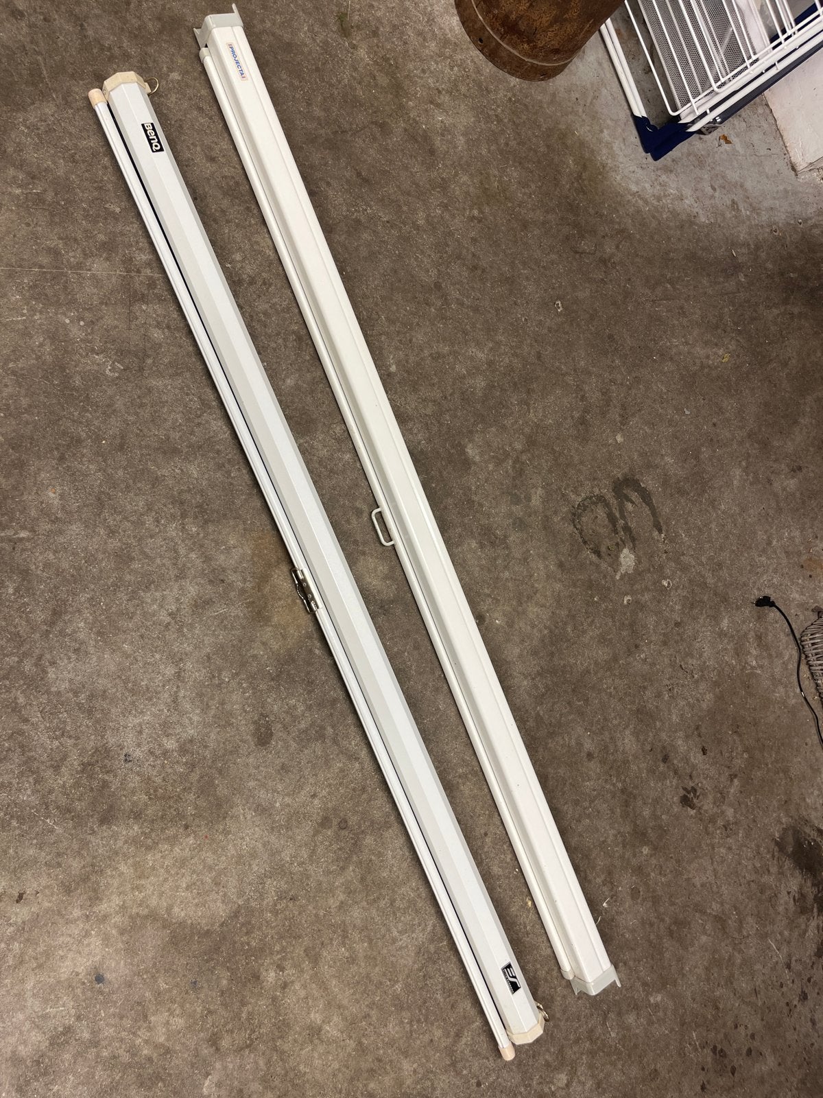 Projectieschermen BenQ en Projecta (180/130 cm), Ophalen, Gebruikt