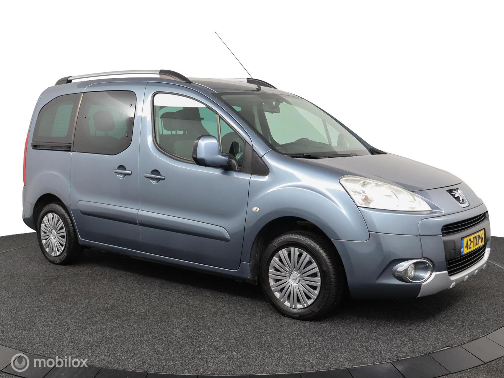 Peugeot Partner Tepee 1.6 VTi Family | 5-Persoons | dubbele, Voorwielaandrijving, Euro 5, Gebruikt, Zwart