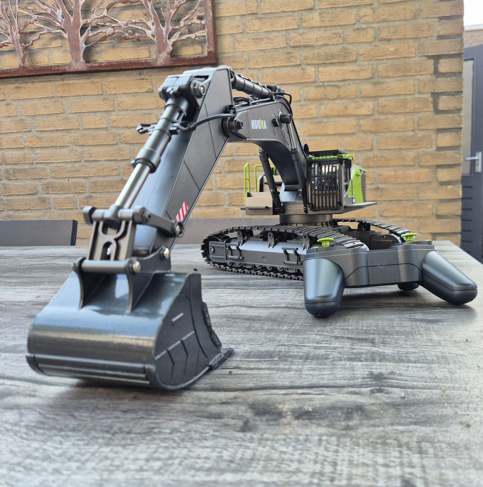 Huina 1593 RC Graafmachine, Zo goed als nieuw, Ophalen, Overige merken, Groter dan 1:32