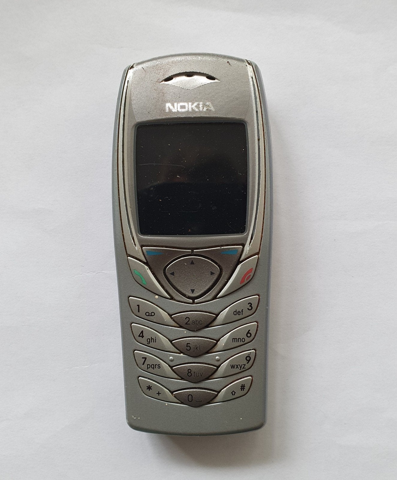Nokia 6100 grijs met oordopjes, Geen camera, Fysiek toetsenbord, Ophalen of Verzenden, Klassiek of Candybar