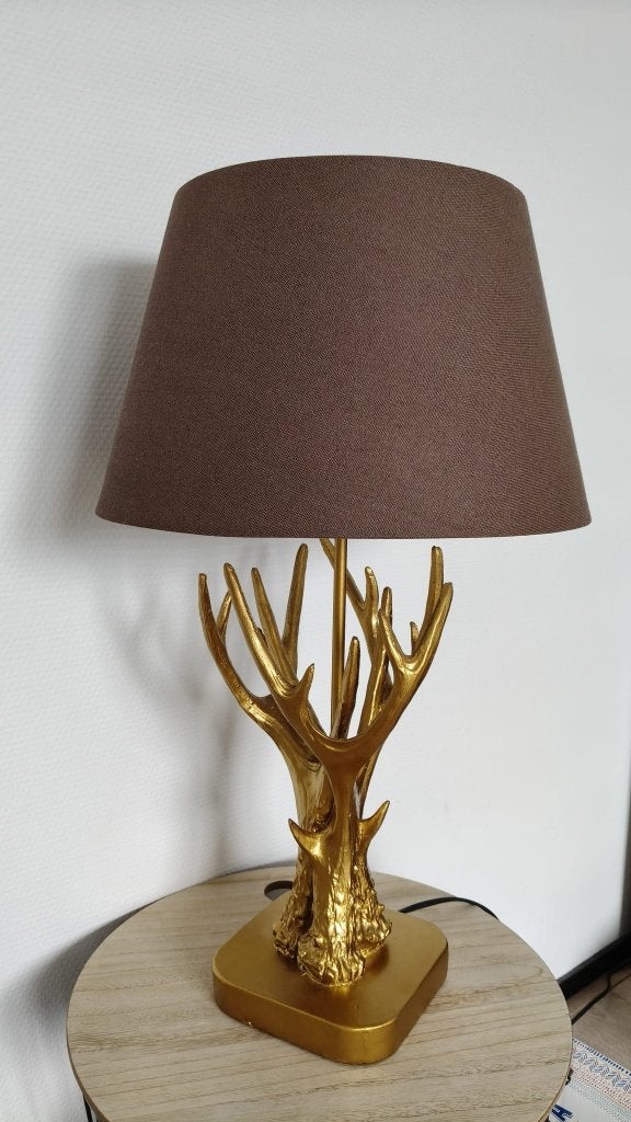 Clayre & Eef luxe tafellamp – goudkleurig gewei design, Ophalen, Kunststof, 50 tot 75 cm, Zo goed als nieuw