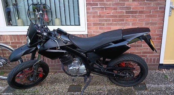 Derbi Senda 125cc Supermoto a1 - Sportuitlaat - 2007, Ophalen, Gebruikt