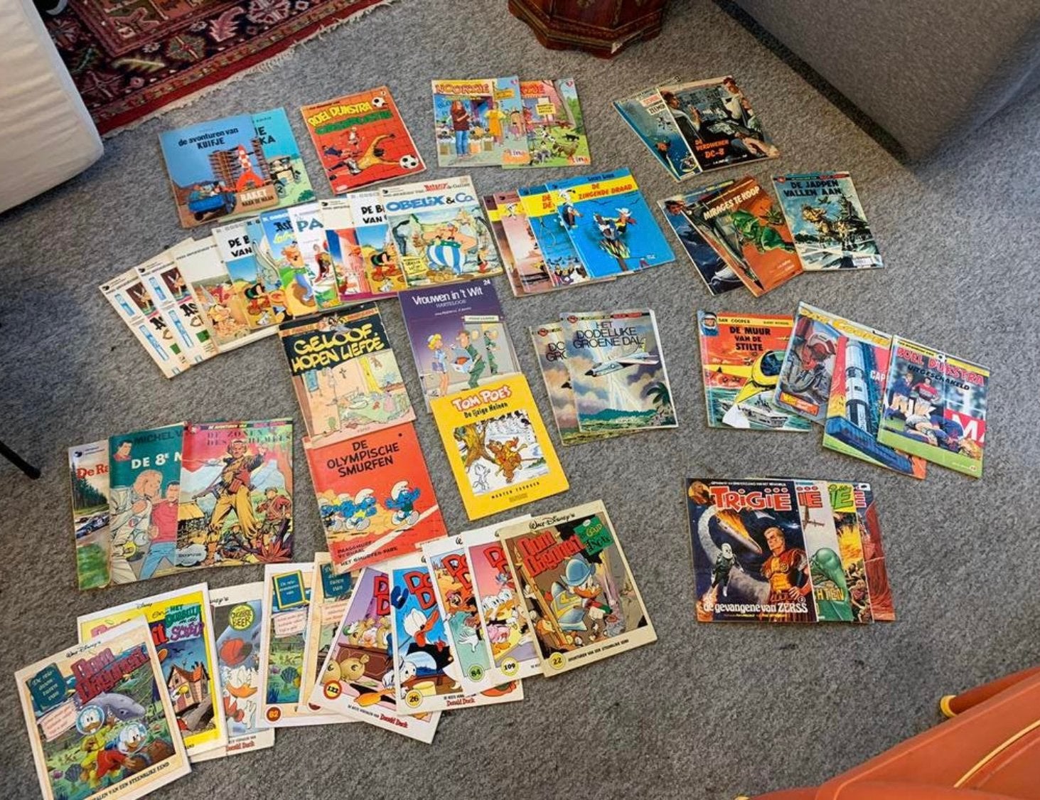 Partij 50 stripboeken strips Donald Duck Asterix en Obelix, Ophalen of Verzenden