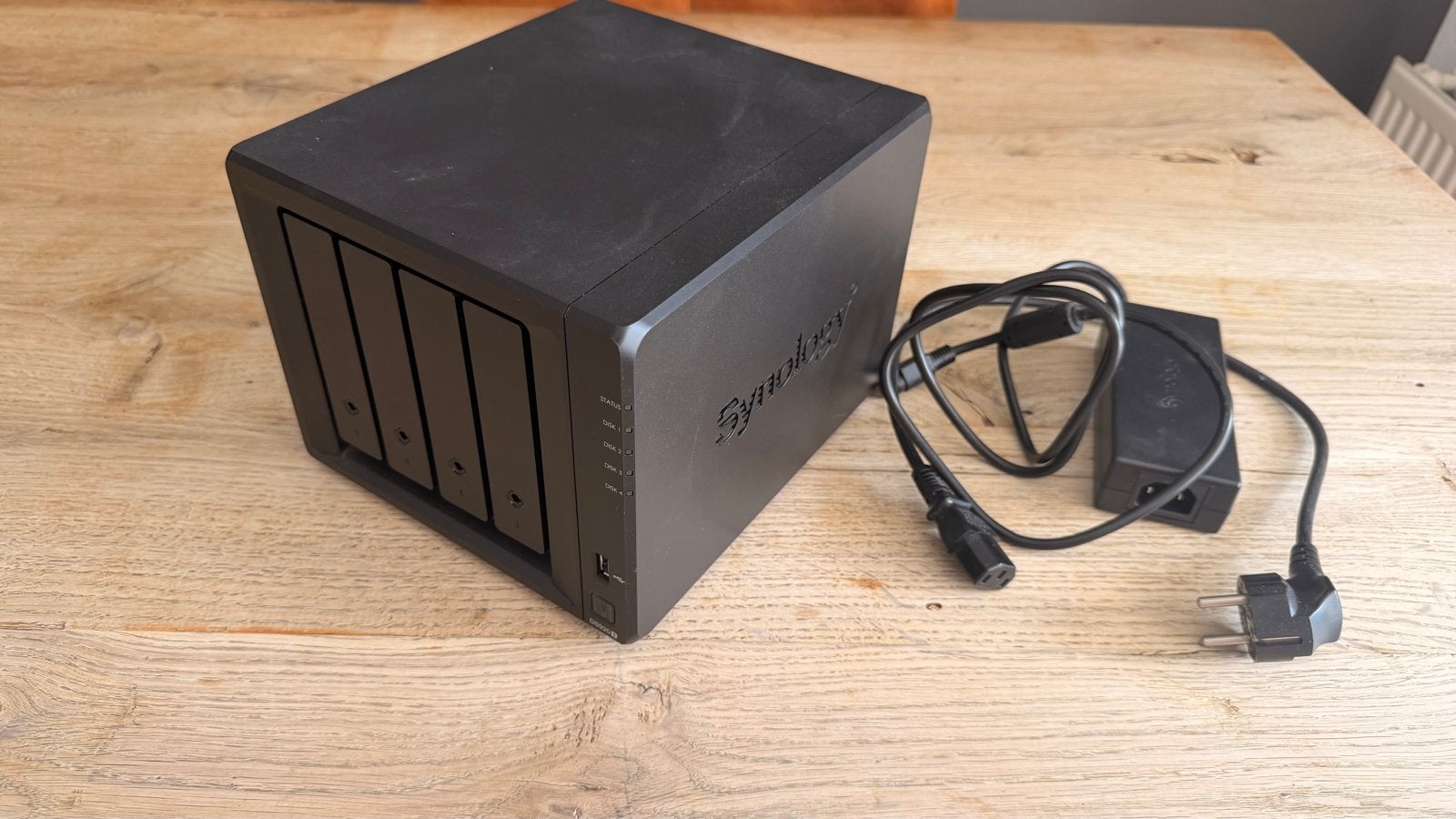 Synology DS920+ NAS met 6TB Western Digital HDD, Gebruikt, Server, HDD, Ophalen of Verzenden
