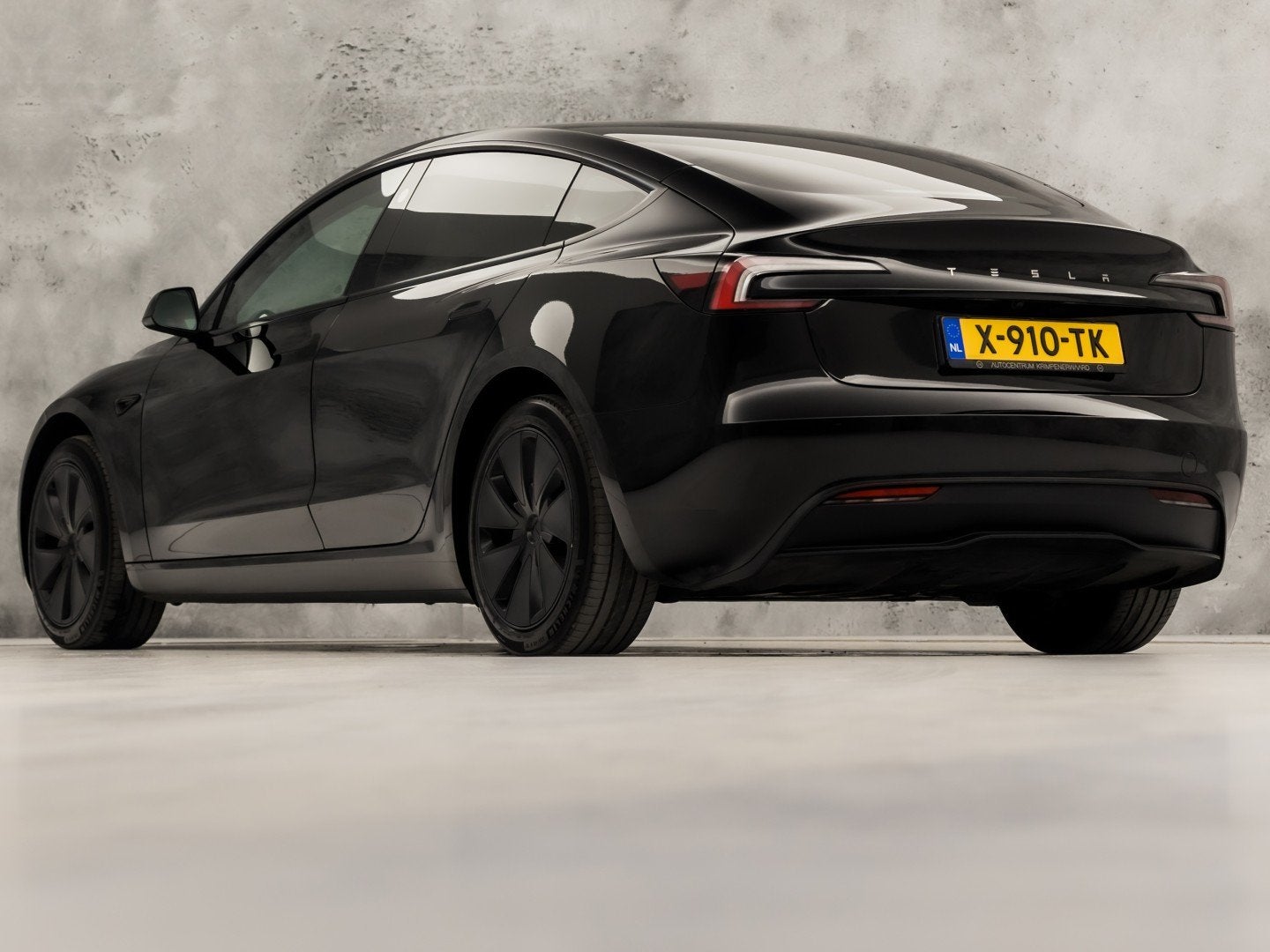 Tesla Model 3 RWD 60 kWh Black Pack 283Pk (PANORAMADAK, STOE, Auto's, Tesla, Automaat, Achterwielaandrijving, Gebruikt, Zwart
