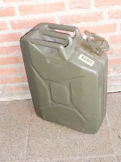 metalen Yerrican, 20 liter, Ophalen, Gebruikt
