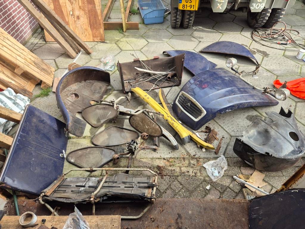 Citroén 2 cv 6 onderdelen, Ophalen