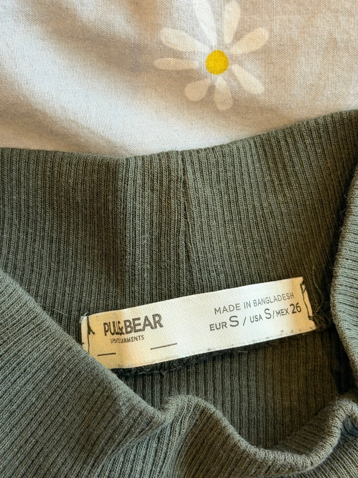 Pull & Bear Ribgebreide Maxi Jurk - Maat S, Kleding | Dames, Jurken, Zo goed als nieuw, Maat 36 (S), Groen, Onder de knie, Ophalen of Verzenden