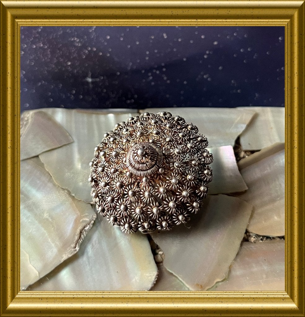 Mooie oude zilveren Zeeuwse knop broche, Ophalen of Verzenden, Zilver, Broche