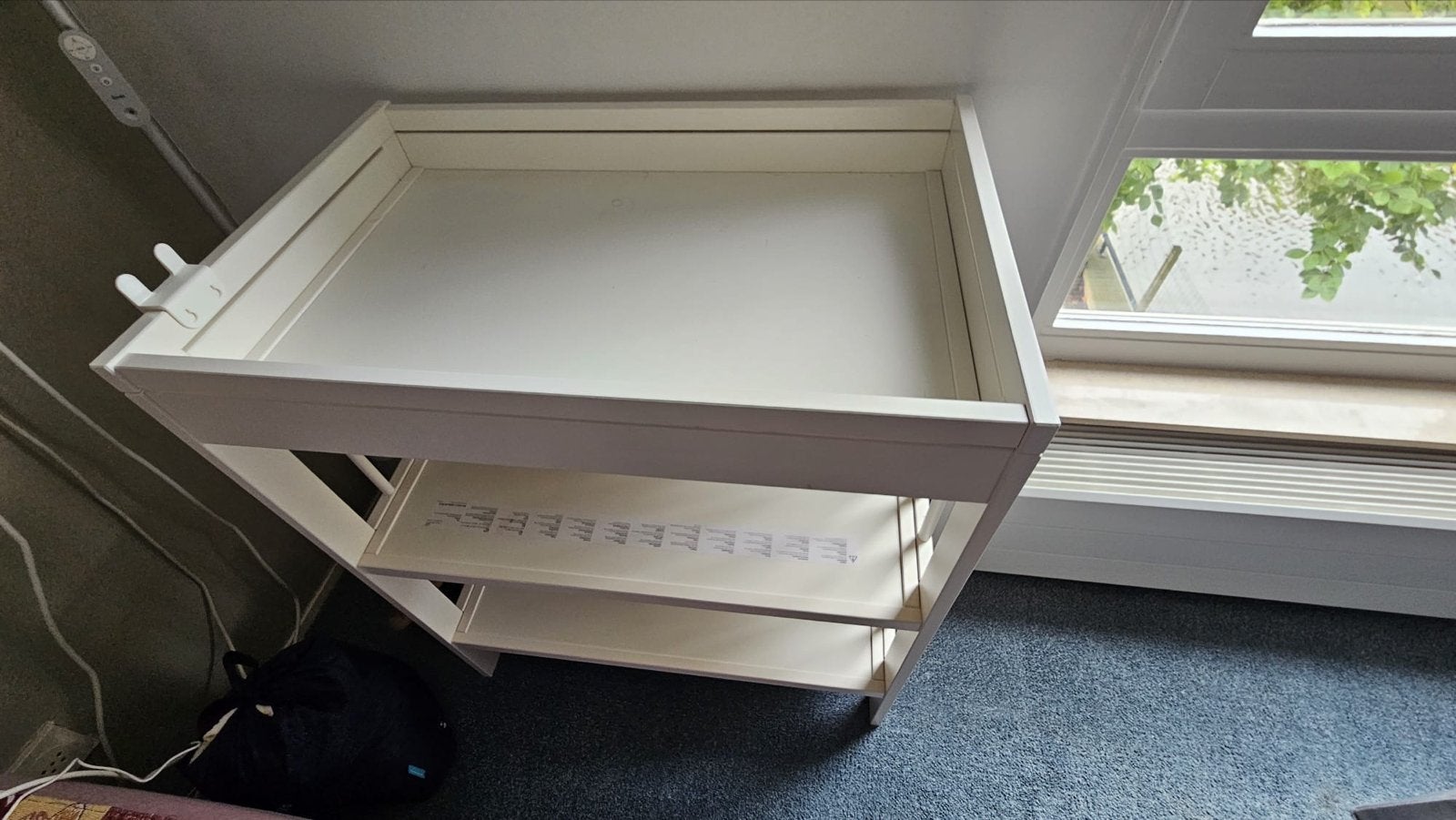 Foto 2 van Diaper changing table - IKEA design