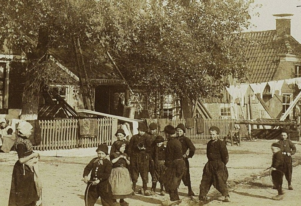 Urk, Foto, Ophalen of Verzenden, Zo goed als nieuw, Voor 1940