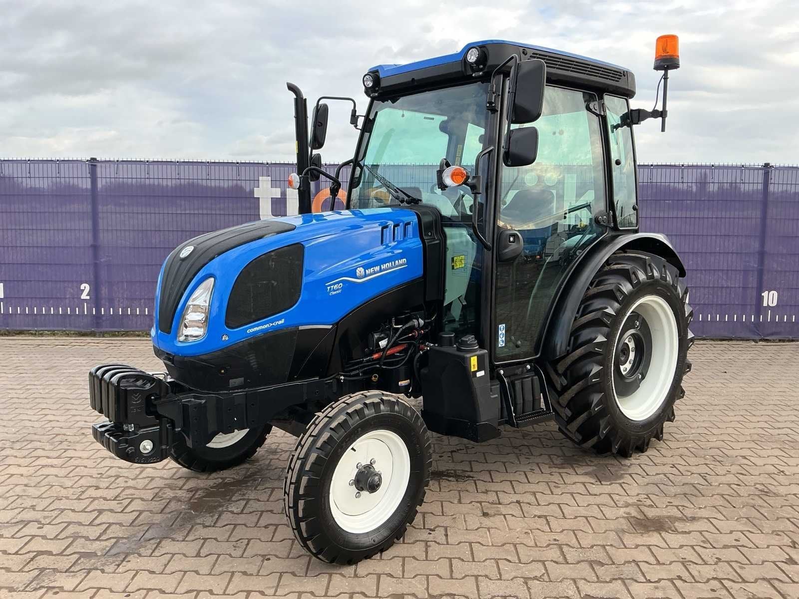 2024 New Holland TT60 Classic - Tractor/Trekker (Ongebruikt), Zakelijke goederen, Gebruikt, New Holland