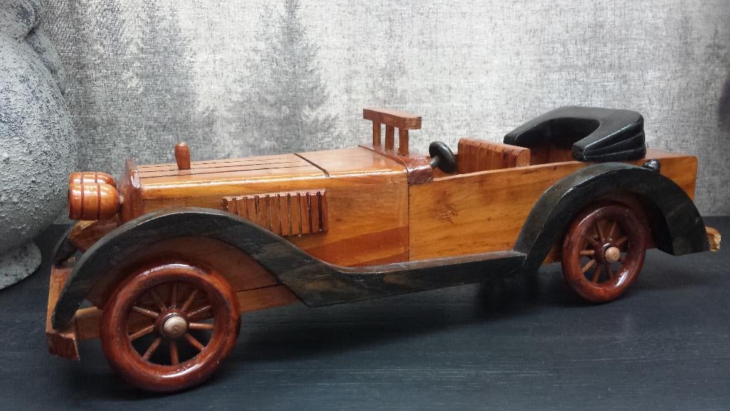 Houten Auto <> OLDTIMER <> Fantasie-model 43 x 12 cm., Ophalen of Verzenden, Huis en Inrichting