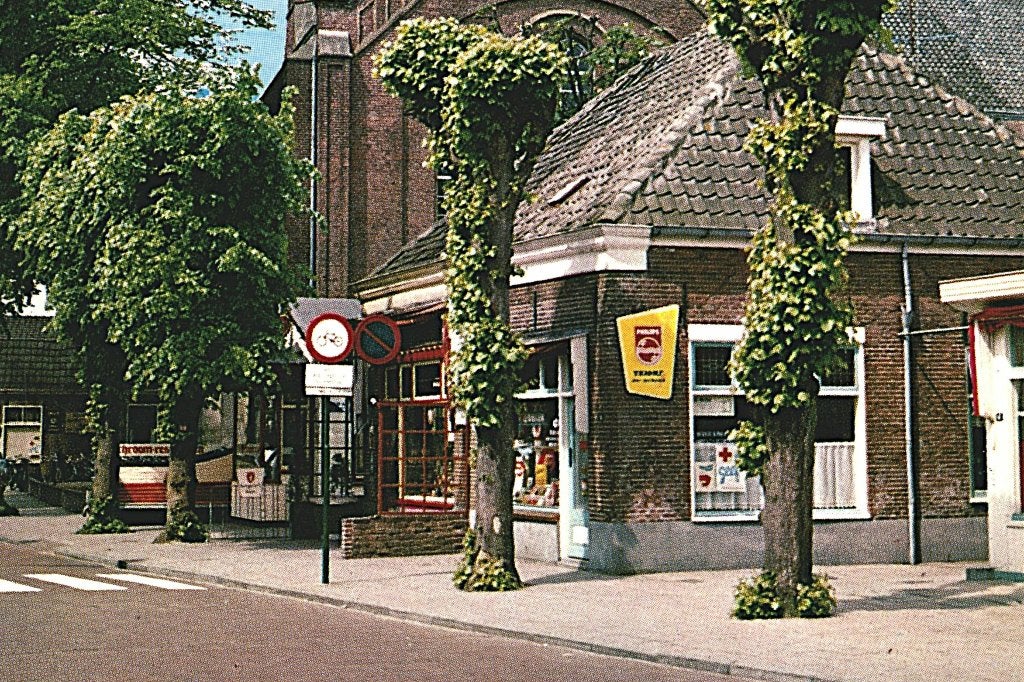 38277 Nunspeet Gld 1970 _gelopen met mooie zegel Bevrijding, Verzamelen, Ophalen of Verzenden, 1960 tot 1980, Gelopen, Gelderland