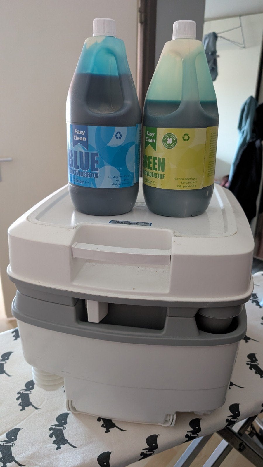 Thetford porta potti  incl vloeistof, Ophalen