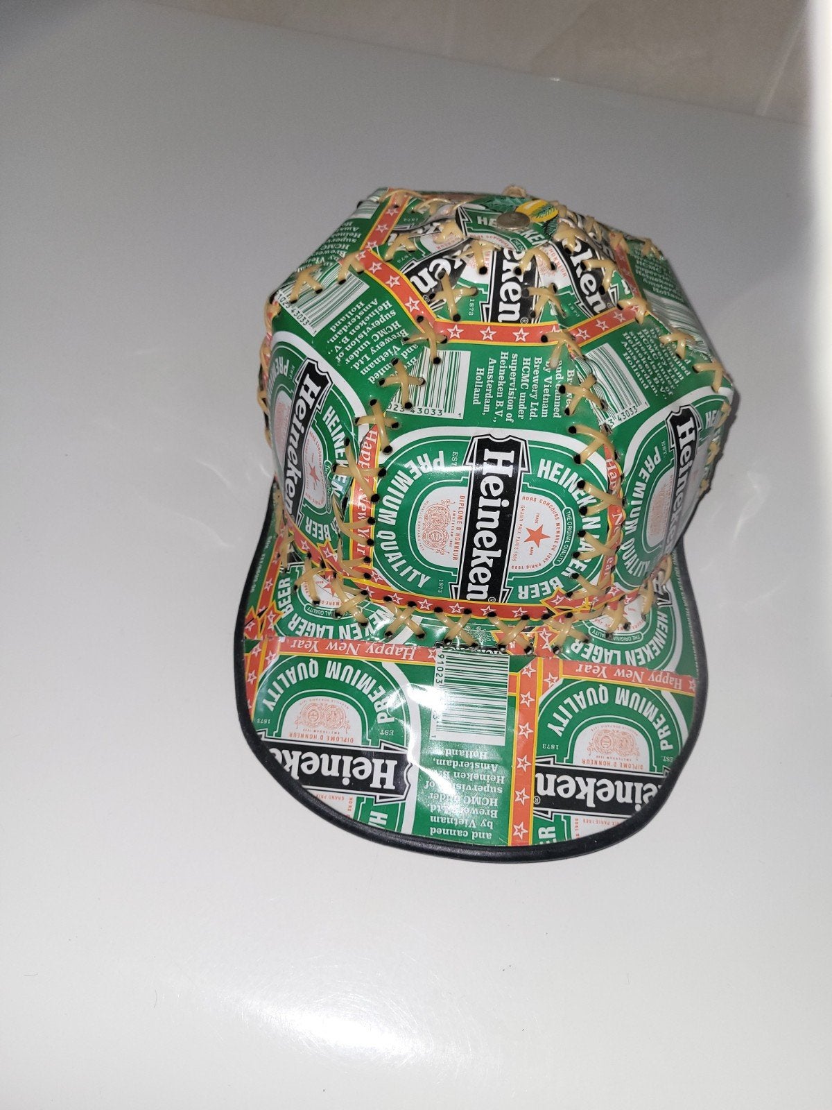 leuke Heineken pet, Verzamelen, Biermerken, Ophalen of Verzenden, Kleding, Heineken