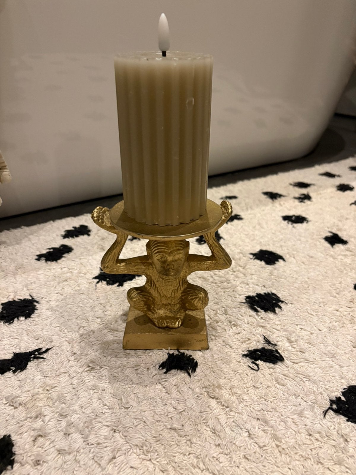 Gouden aapjes kandelaar, 10 a12cm hoog, Huis en Inrichting, Ophalen, Overige kleuren, Zo goed als nieuw, Metaal