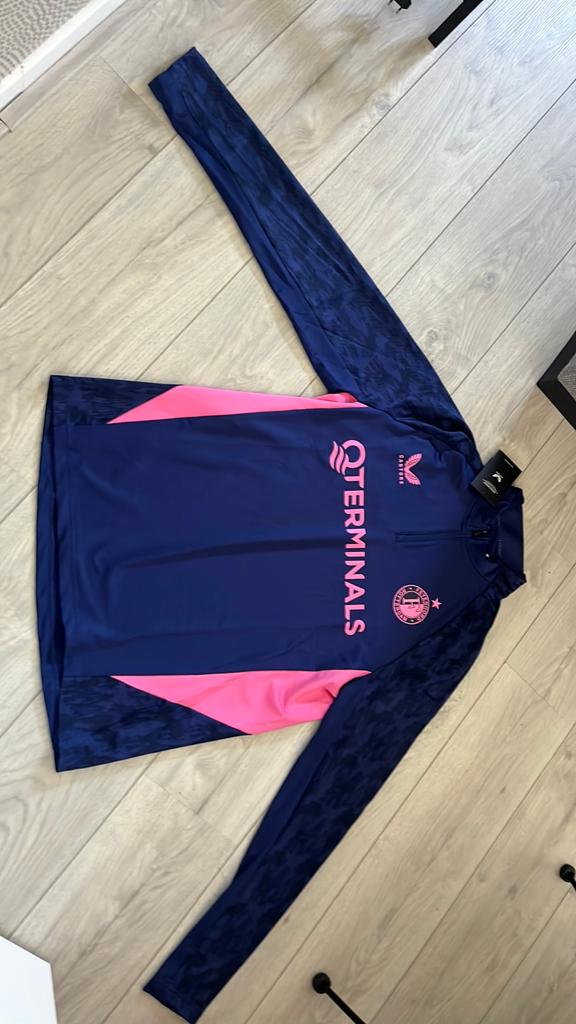 Feyenoord Rotterdam midlayer maat L Nieuw, Ophalen of Verzenden, Nieuw, Zwart, Voetbal