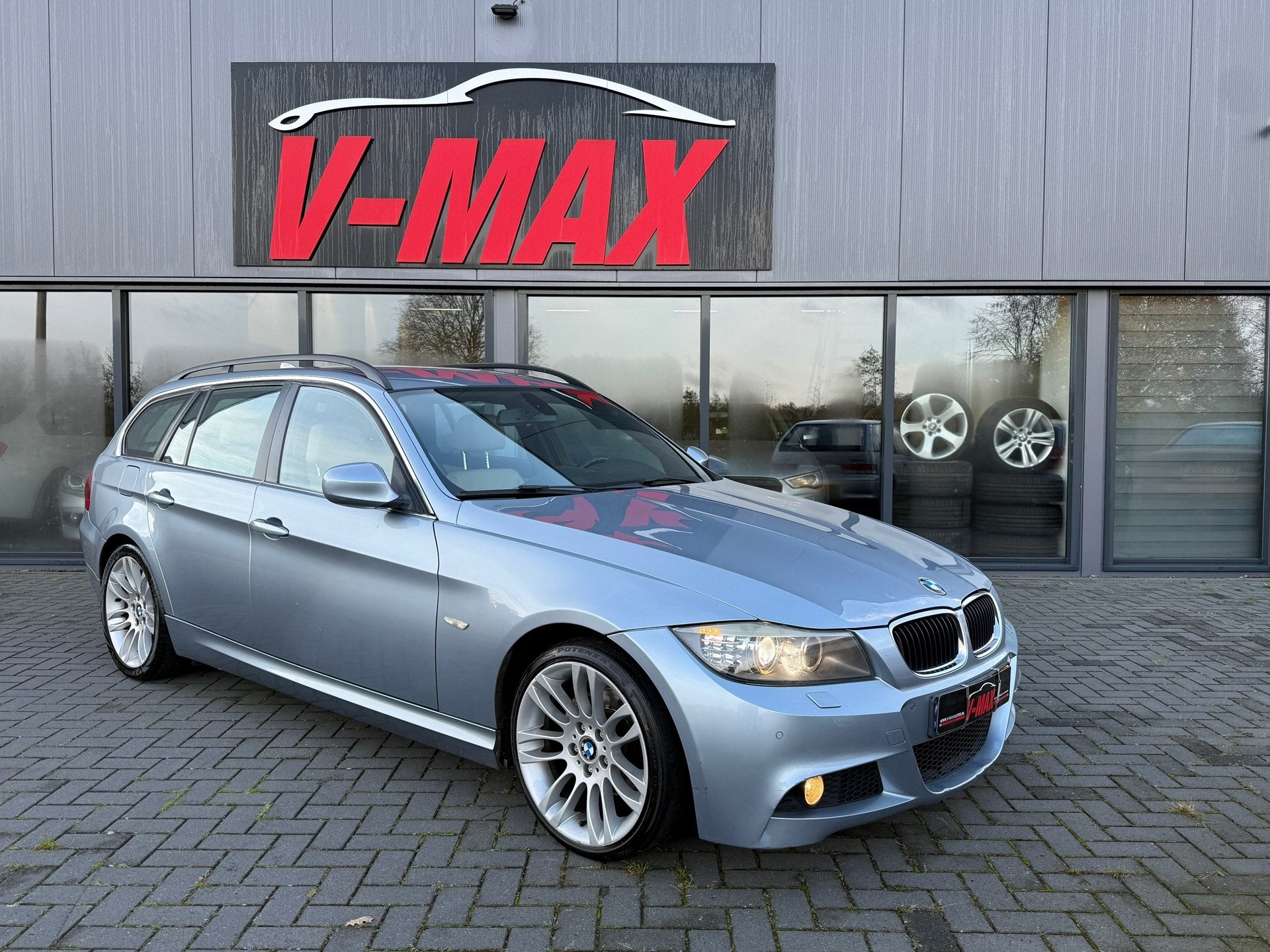BMW 318i 2.0 Touring LCI M-Sport NAP Leer Xenon NaviProf PDC, Euro 5, Achterwielaandrijving, Parkeersensor, Blauw