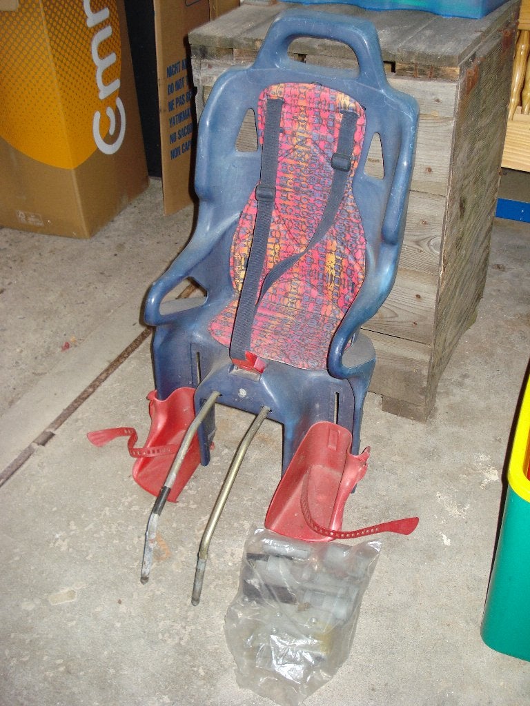 Fietsstoeltje,, Ophalen, Gebruikt, Achterzitje, Voetsteuntjes