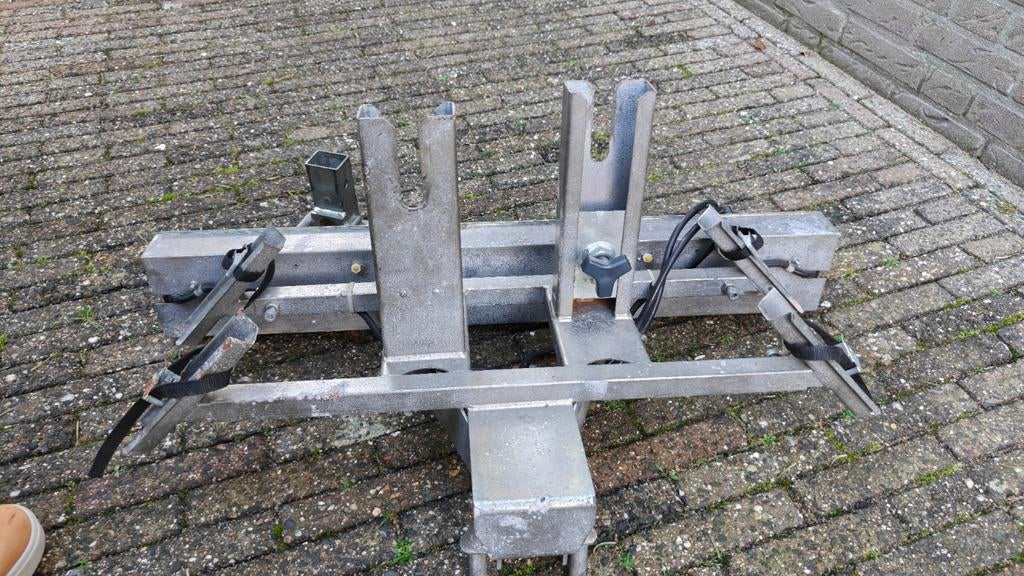 Twinnyload fietsenrek met Brinkmatic adapter en stekker, Ophalen, 2 fietsen, Gebruikt, Trekhaakdrager