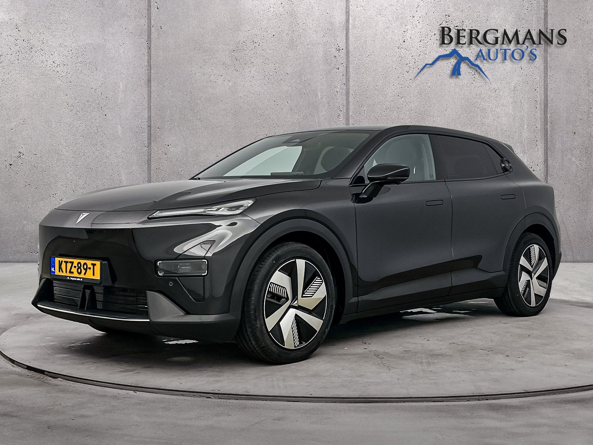 Changan Deepal S05 - Max 68.8 kWh // RONDOMCAMERA // PANORAM, Auto's, Automaat, Achterwielaandrijving, Gebruikt, Zwart