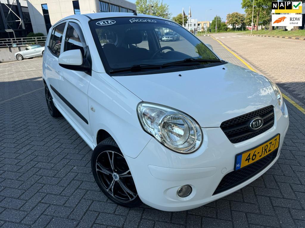 Kia Picanto 1.1 Fifteen*AIRCO*APK*NAPeLKT-RAAM*ZUINGE AUTO, Gebruikt, 400 kg, Wit, Origineel Nederlands