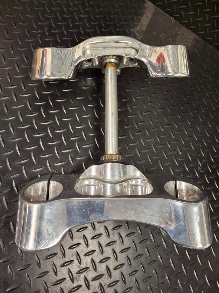 Harley Vrod Balhoofdplaten / Triple trees, Motoren, Ophalen of Verzenden, Gebruikt