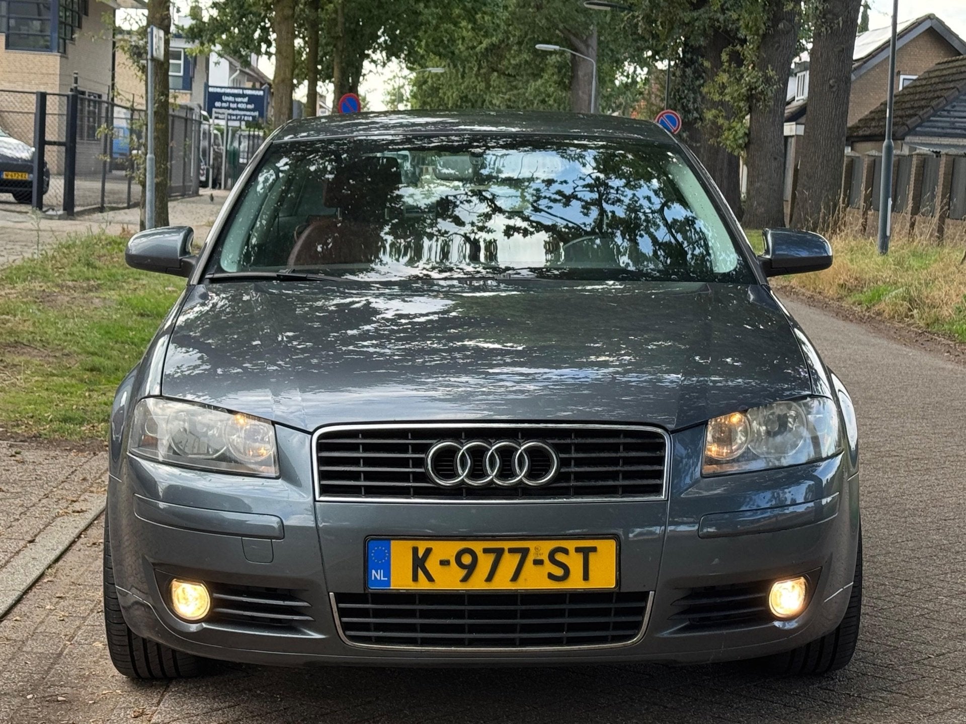 Audi A3 2.0 FSI Attraction 2004 APK LEDER, Auto's, Audi, Voorwielaandrijving, Gebruikt, 4 cilinders, 14 km/l