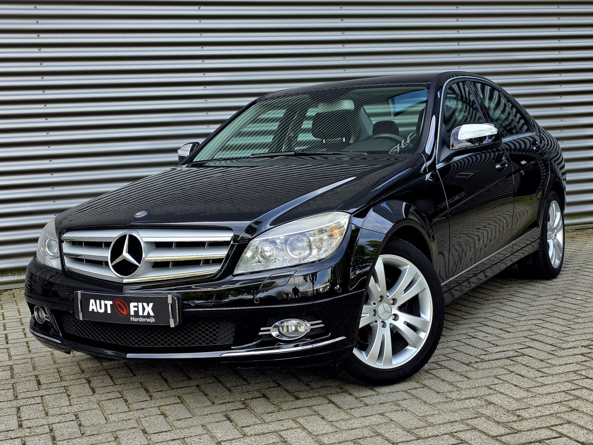 Mercedes-Benz C-klasse 200 K Avantgarde / Youngtimer / Autom, Auto's, Automaat, Achterwielaandrijving, 4 cilinders, 1796 cc