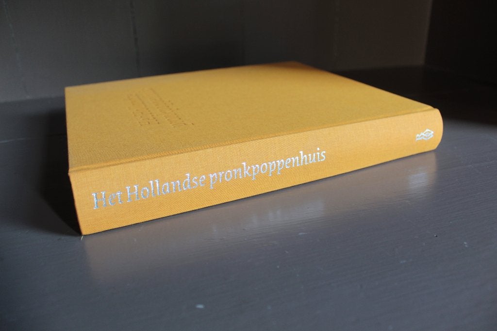 Het Hollandse pronkpoppenhuis, Jet Pijzel, Ophalen of Verzenden, Zo goed als nieuw