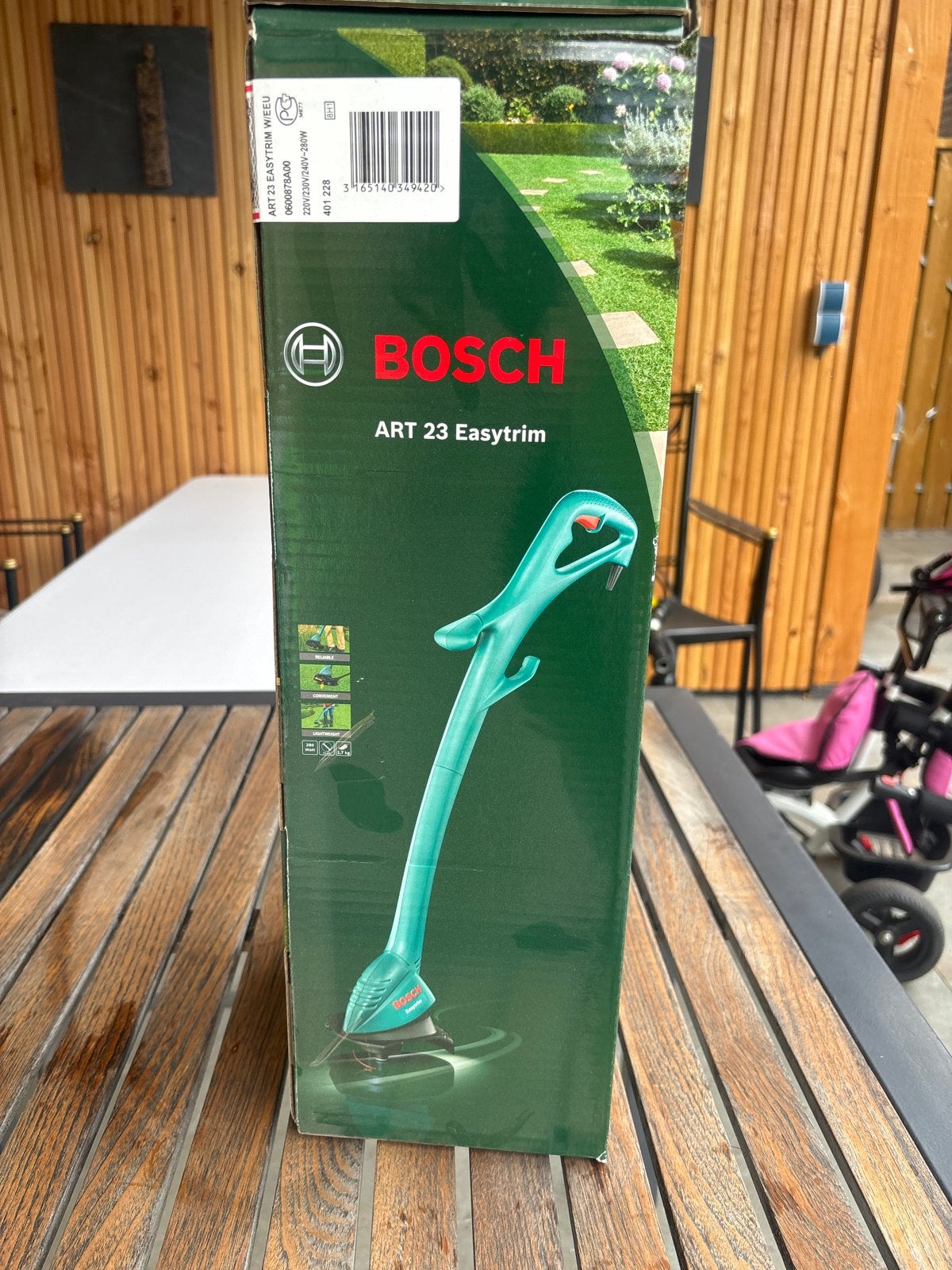 Bosch ART 23 Easytrim elektrische grastrimmer nieuw in doos, Ophalen, Nieuw, Elektrische grasmaaier