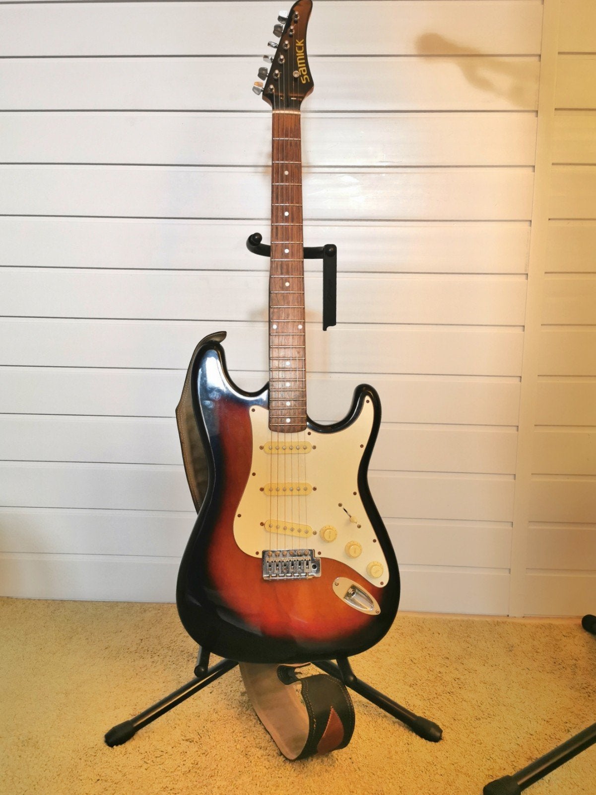 Samick Stratocaster, Muziek en Instrumenten, Snaarinstrumenten | Gitaren | Elektrisch, Ophalen, Solid body, Overige merken