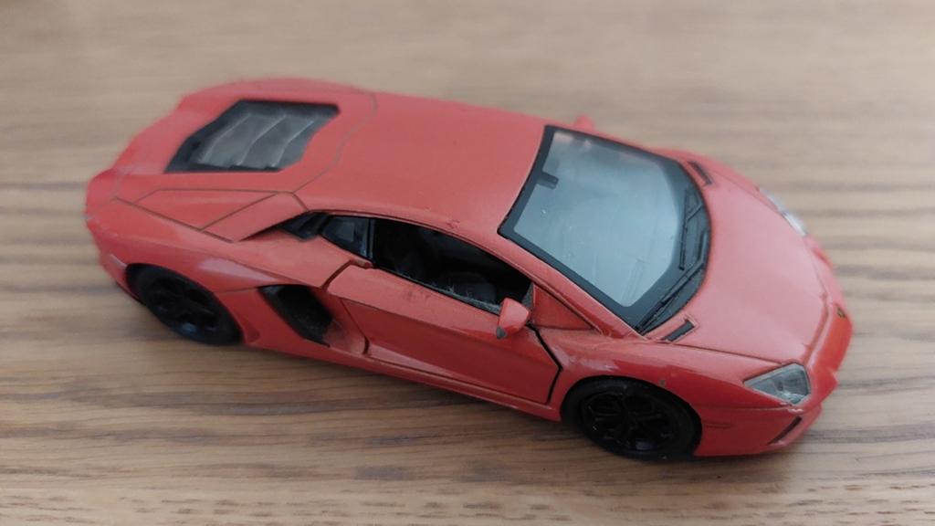 Maisto Lamborghini, Hobby en Vrije tijd, Modelauto's | 1:32, Verzenden, Zo goed als nieuw, Auto, Overige merken