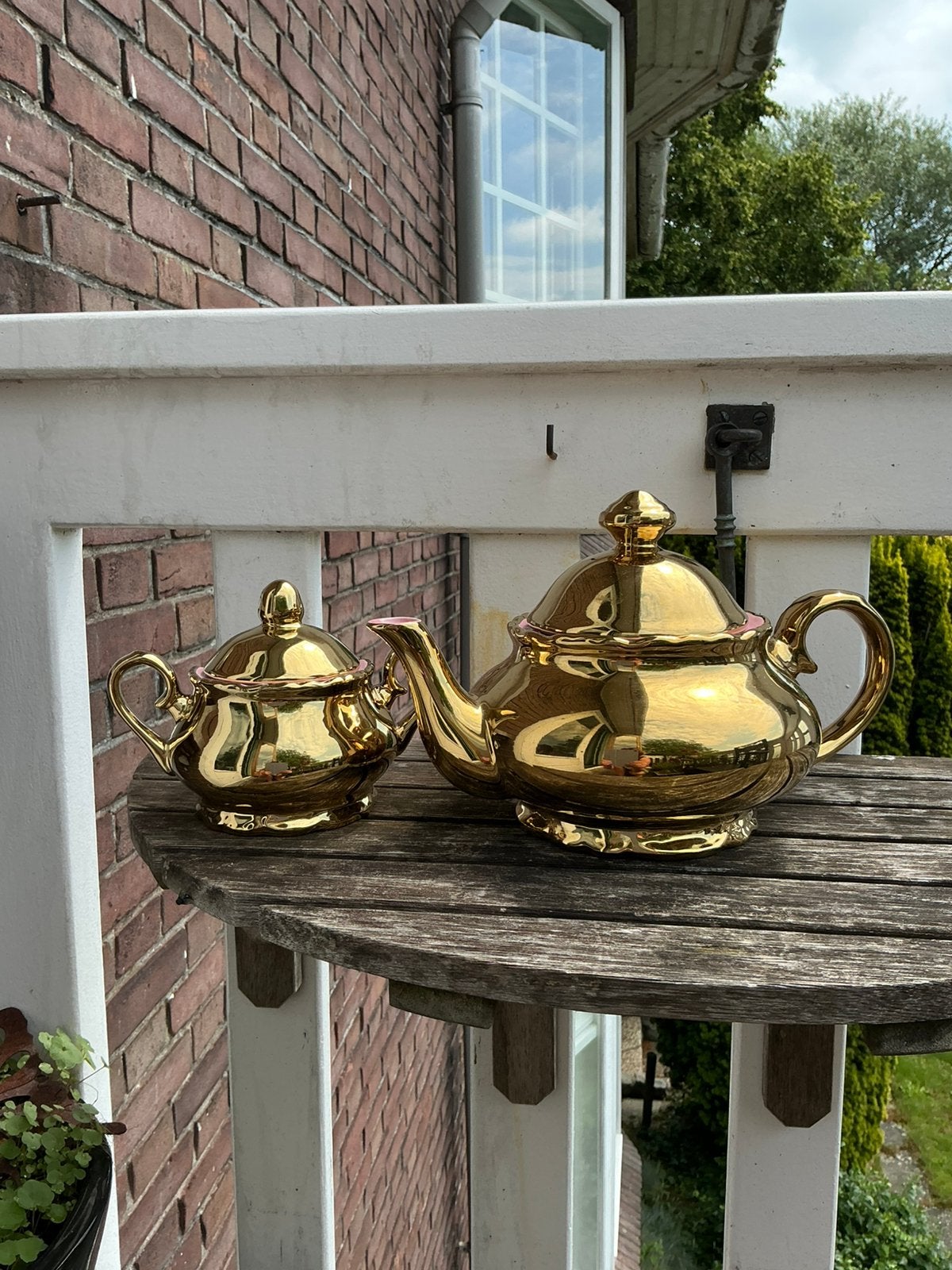 “Over-the-top” set v Little Diva. Gouden theepot + suikerpot, Ophalen of Verzenden