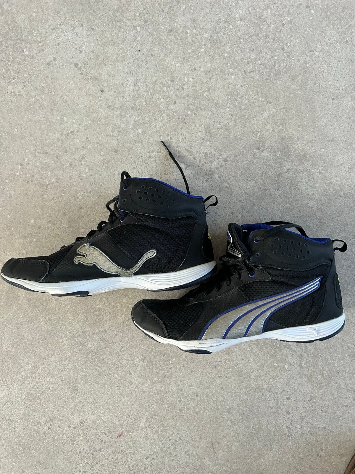 Puma Vechtsportschoenen - Zwart/Blauw Maat40, Ophalen of Verzenden, Gebruikt, Vechtsportschoenen
