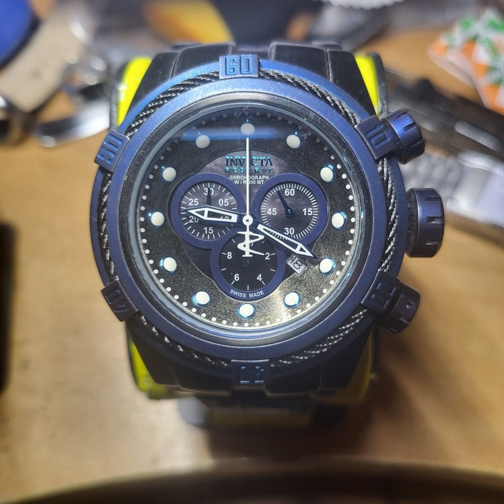 invicta 53 mm bolt zeus met leren band  swiss made  nieuw, Overige merken, Polshorloge, Nieuw, Kunststof