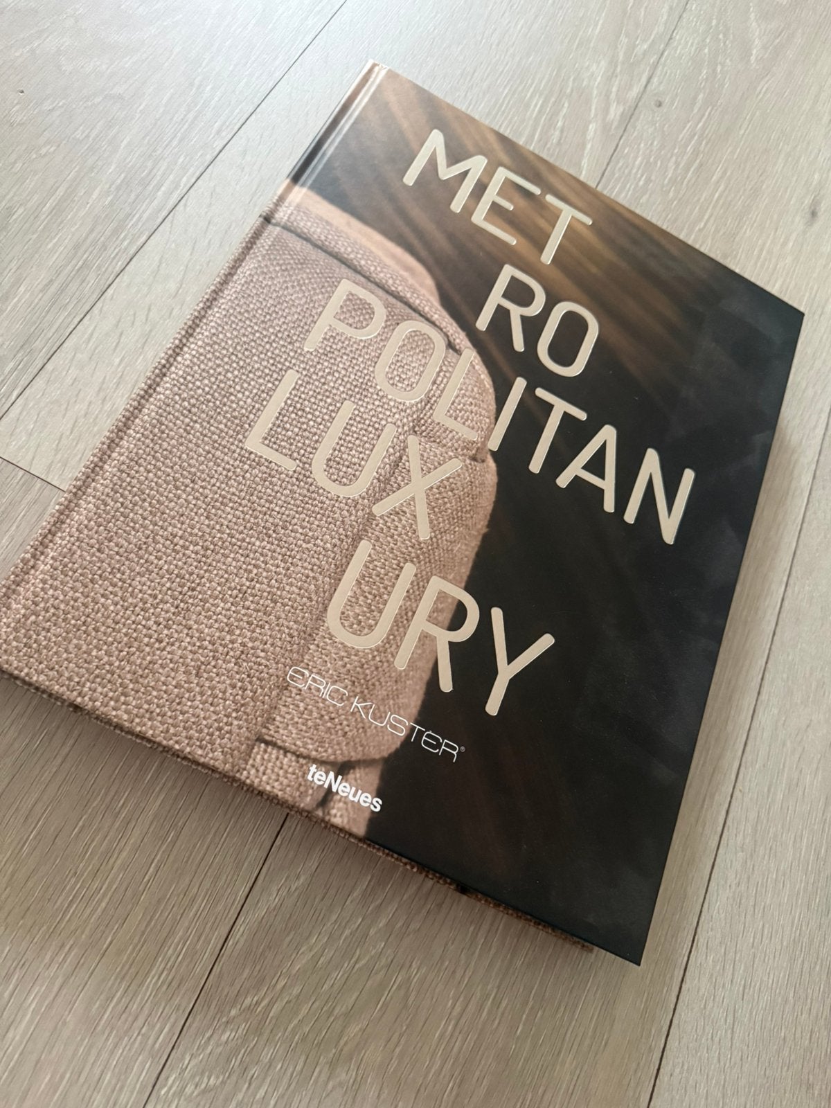 Eric kuster boek metropolitan, Boeken, Ophalen of Verzenden, Zo goed als nieuw