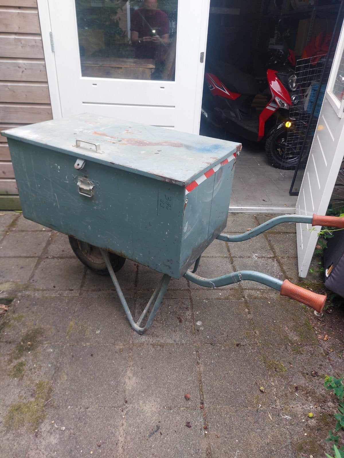 * Matador bak kruiwagen *, Ophalen
