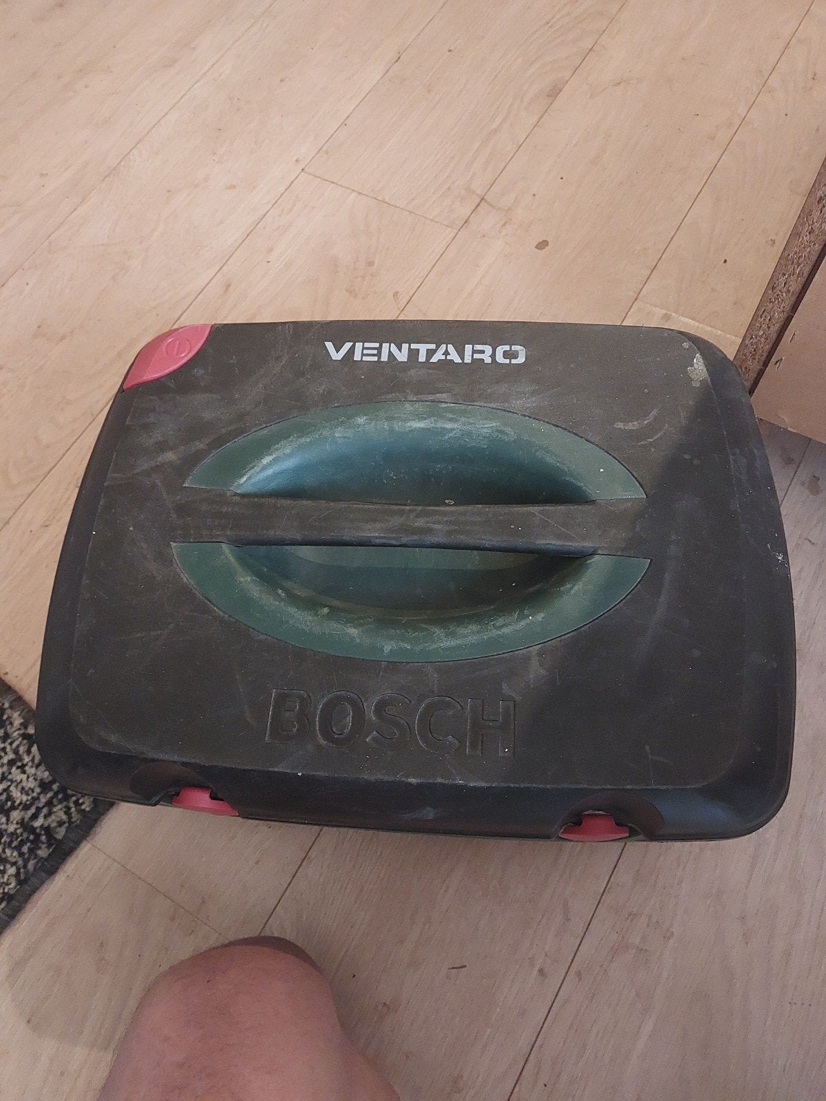 Bosch Ventaro 3-in-1 Multischuurmachine met accessoires, Doe-het-zelf en Verbouw, Gereedschap | Schuurmachines, Ophalen