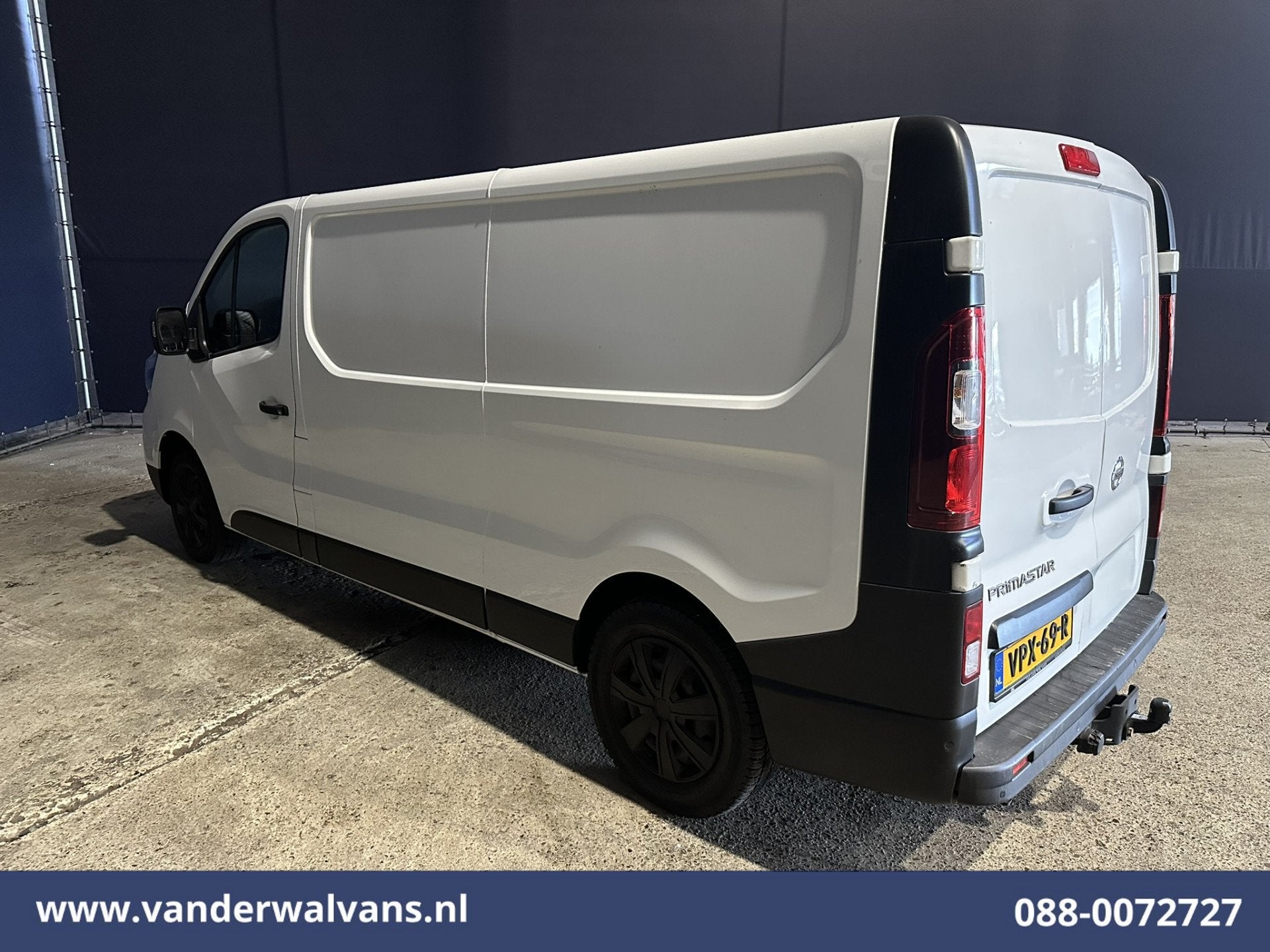 Nissan Primastar 2.0 dCi 131pk L2H1 Euro6 Airco | LED | Crui, Voorwielaandrijving, Stof, Gebruikt, 4 cilinders