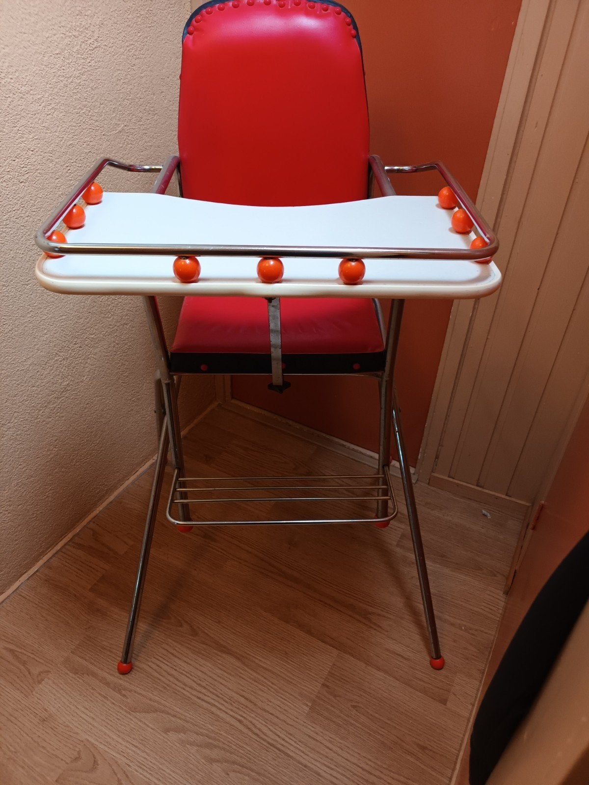 antieke kindertafelstoel, Ophalen