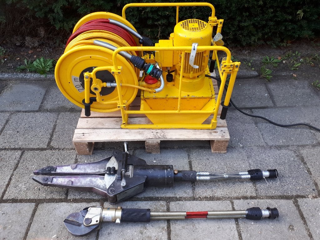Weber Holmatro brandweer reddingset, Ophalen, Gebruikt