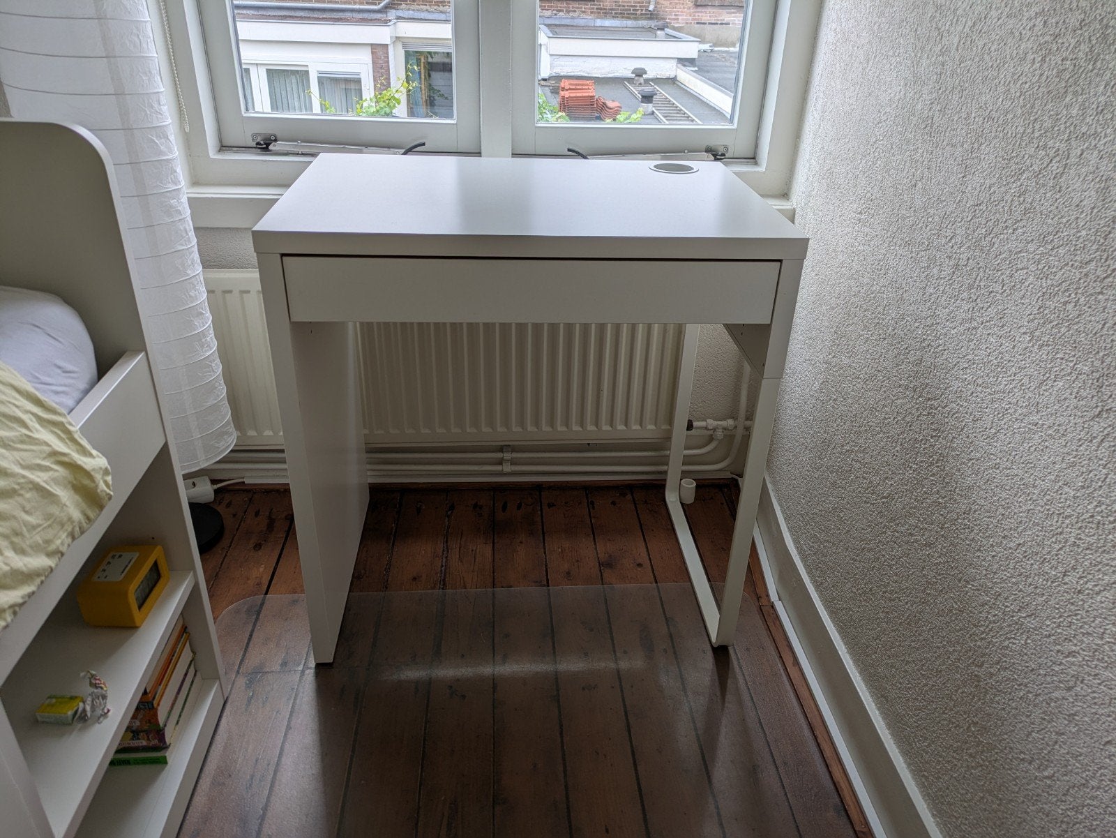 Aangeboden IKEA kinderbureau, Ophalen