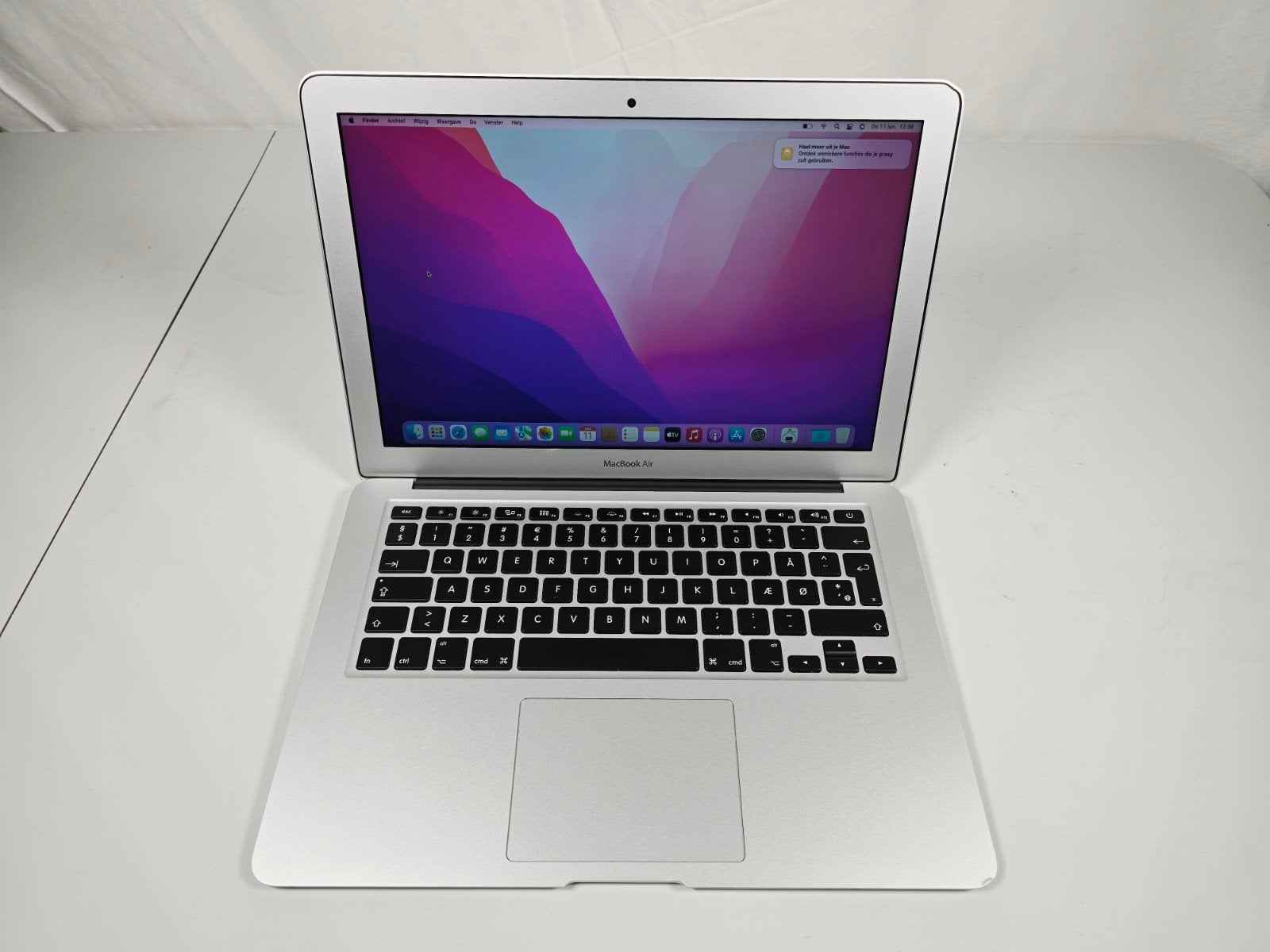 Apple MacBook Air 13.3" (2015) – i5 – 256GB SSD – B-Grade, Gebruikt, 256 GB, Qwerty, 13 inch