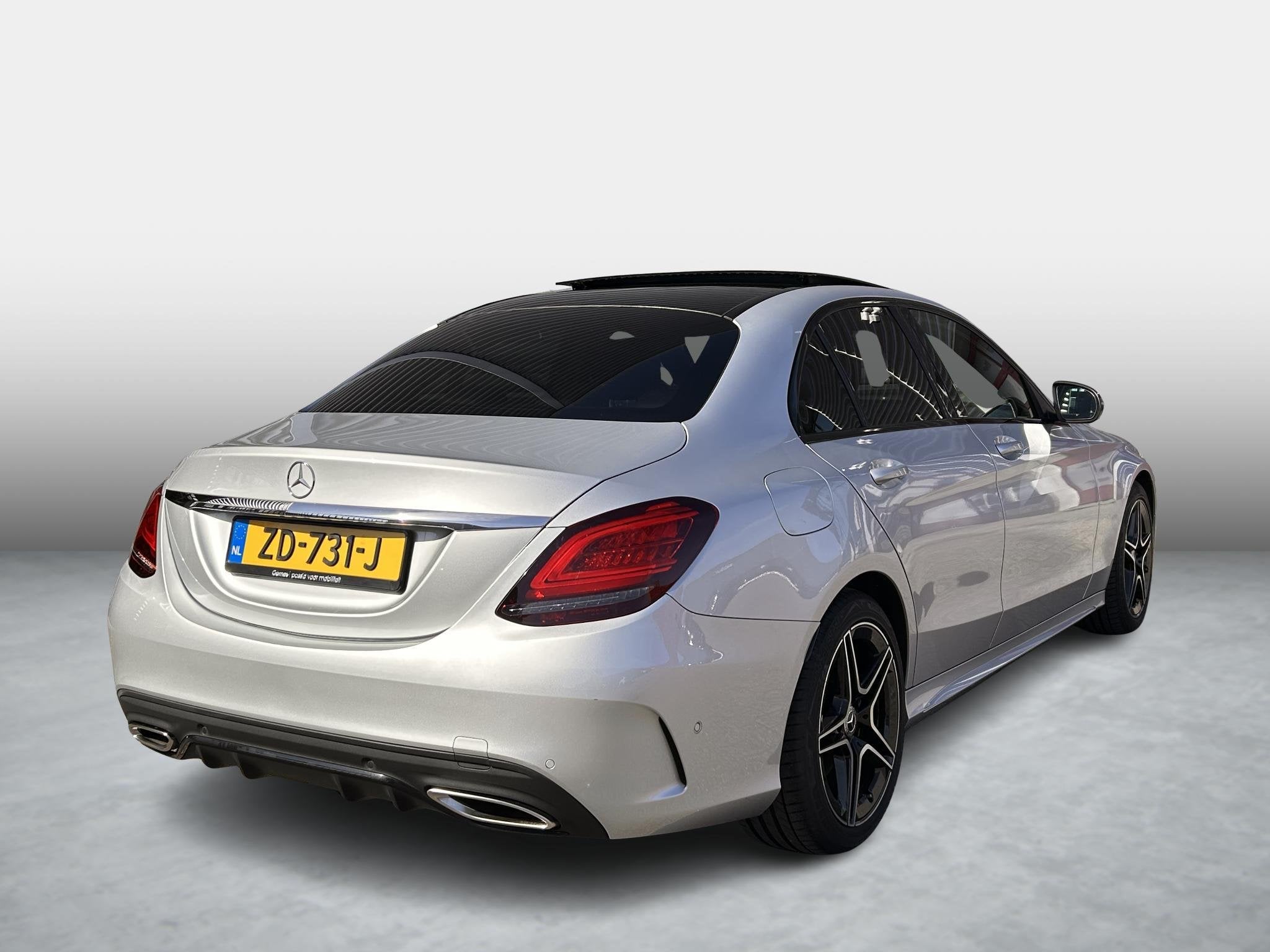 Mercedes-Benz C-klasse 180 Premium Plus Pack | Panoramadak |, 12 maanden, Automatische klimaatregeling, Sedan, 16 km/l